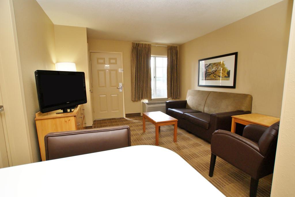 Extended Stay America Select Suites - Atlanta - Cumberland Mall Smyrna Exterior foto