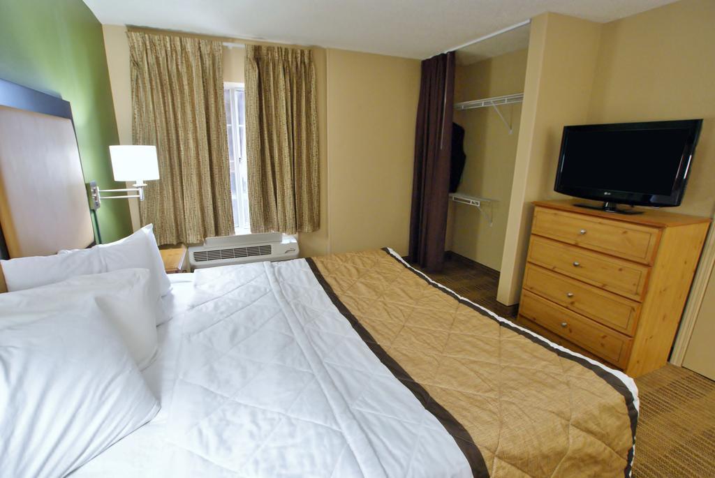 Extended Stay America Select Suites - Atlanta - Cumberland Mall Smyrna Exterior foto
